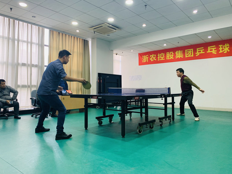 乒乓球俱樂部舉辦第四季度內部交流比賽